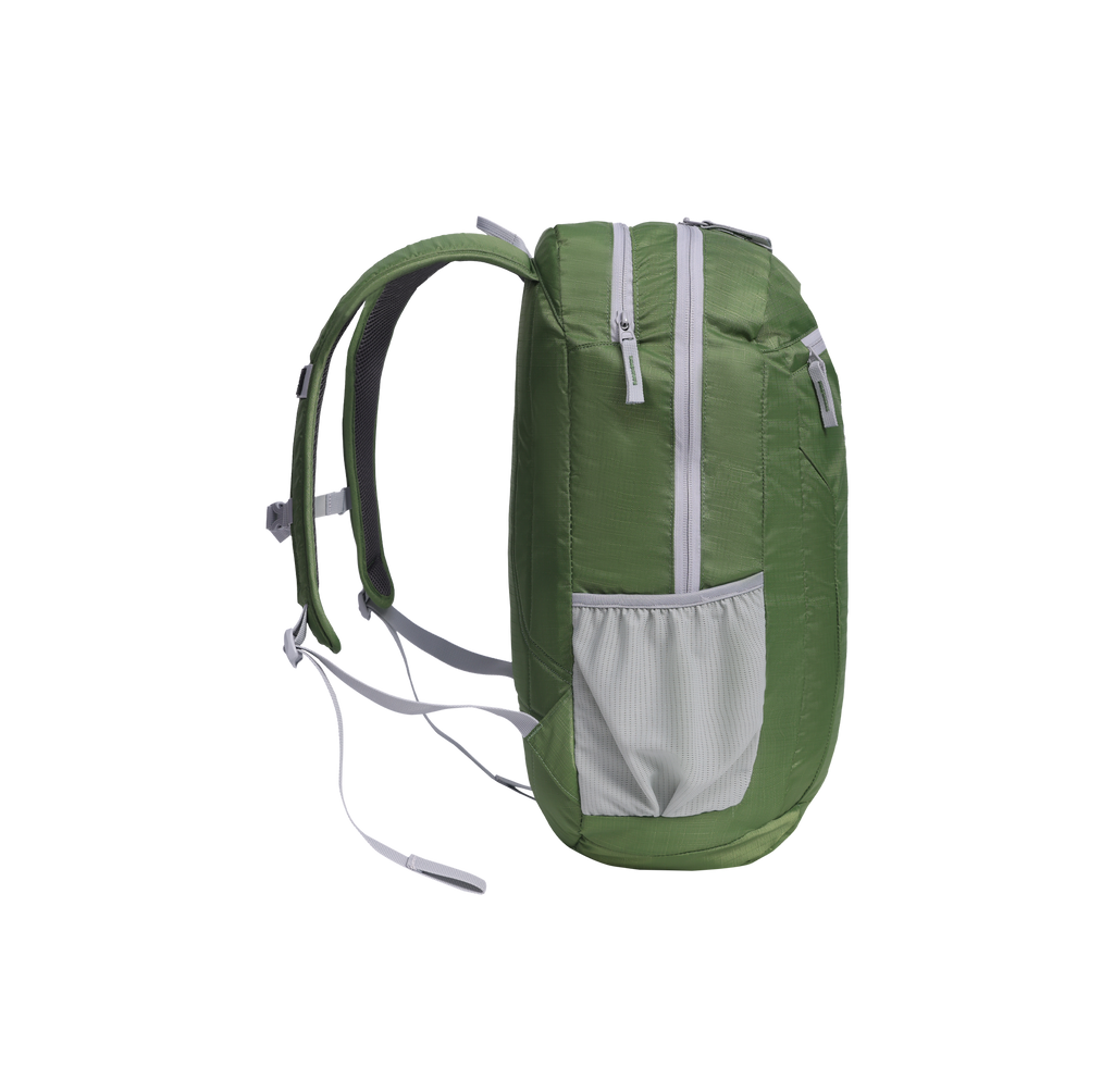 AlpineRidge 23L Hiking Backpack – Lightweight Hydration-Compatible Daypack