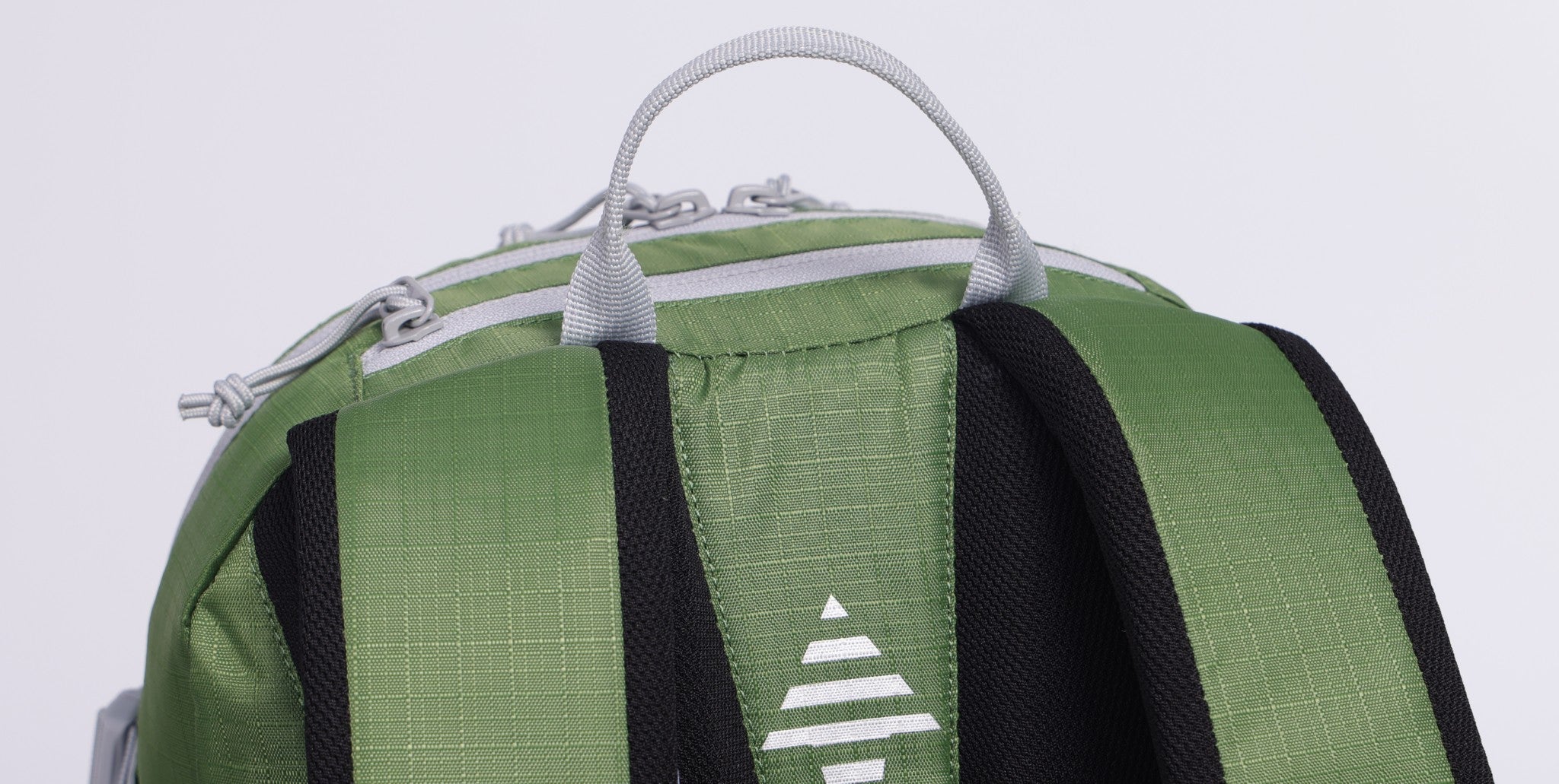 RouteRunner 25L Hiking Backpack – Lightweight Hydration-Compatible Daypack (PRE-ORDER 05/2026)